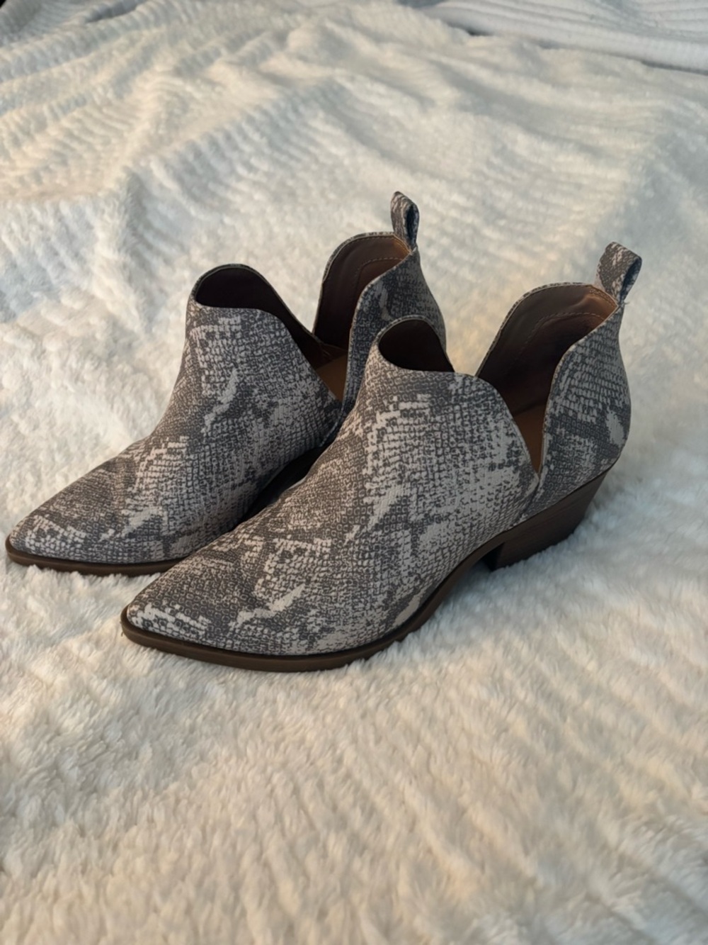 Women's Gray Snake-Print Cutout Booties
